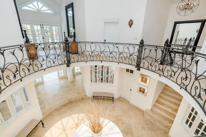 Imagen general del Hotel Luxury 2 Levels Villa for Rent at Puntacana Resort Club - Chef Butler Maid Pool. Foto 11