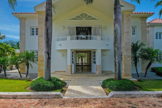 Imagen general del Hotel Luxury 2 Levels Villa for Rent at Puntacana Resort Club - Chef Butler Maid Pool. Foto 13