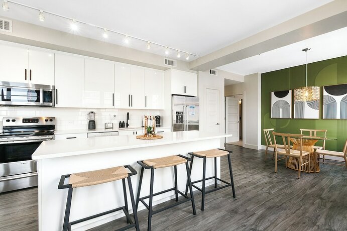 Imagen general del Hotel Luxury 2-bedroom Condo Steps Away From The French Quarter. Foto 11