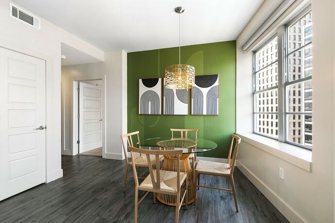 Imagen general del Hotel Luxury 2-bedroom Condo Steps Away From The French Quarter. Foto 12