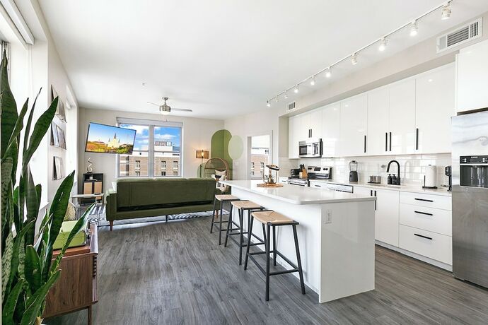 Imagen general del Hotel Luxury 2-bedroom Condo Steps Away From The French Quarter. Foto 18