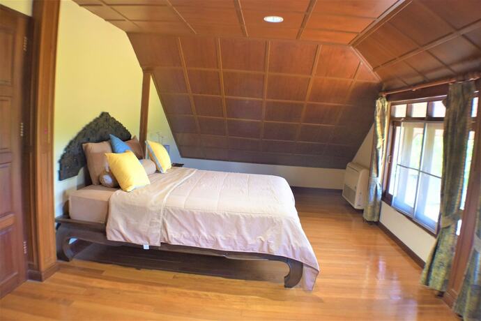 Imagen general del Hotel Luxury 4 Bed Pool Villa. Foto 4