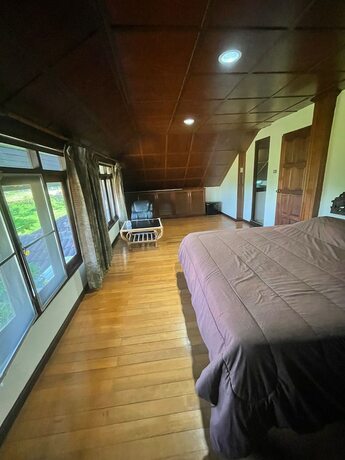 Imagen general del Hotel Luxury 4 Bed Pool Villa. Foto 8