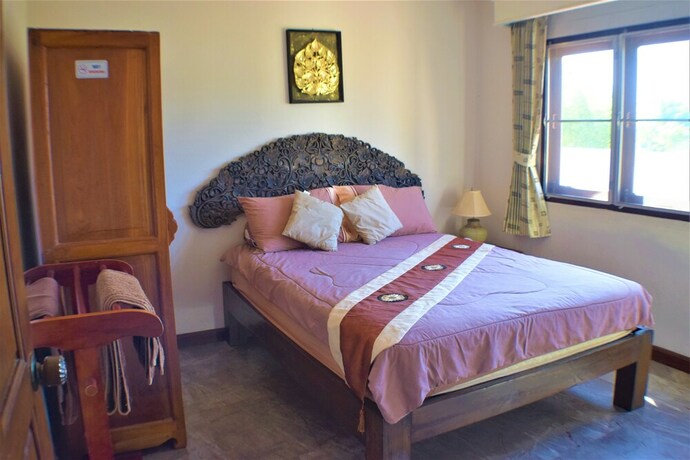 Imagen general del Hotel Luxury 4 Bed Pool Villa. Foto 12