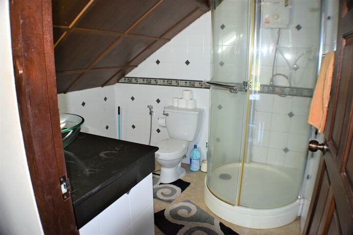 Imagen general del Hotel Luxury 4 Bed Pool Villa. Foto 17
