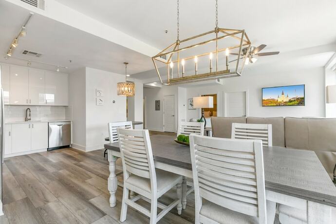 Imagen general del Hotel Luxury 4 Bedroom Condo Short Walk To Bourbon Street. Foto 19