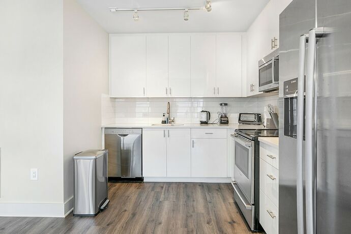 Imagen general del Hotel Luxury 4b Condo - Newly Renovated - Steps To French Quarter. Foto 12