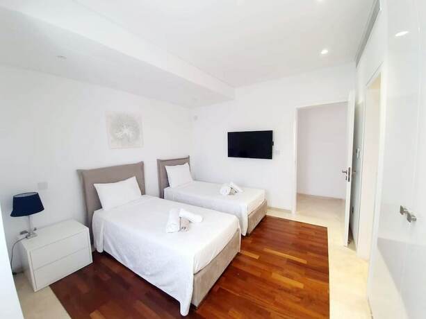 Imagen general del Hotel Luxury 6 Bedroom Villa With Privet Pool in Paphos. Foto 6
