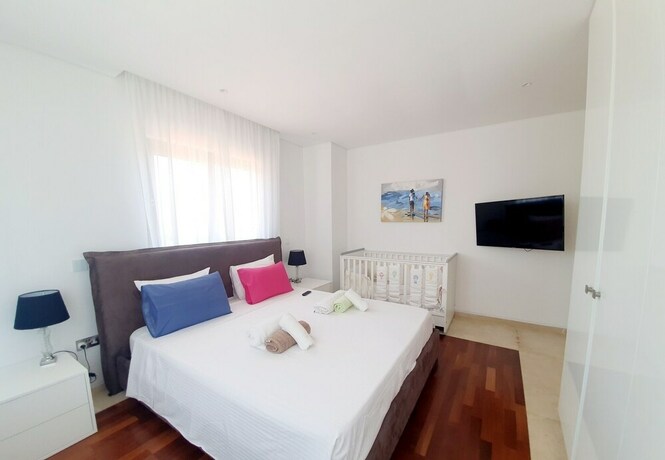 Imagen general del Hotel Luxury 6 Bedroom Villa With Privet Pool in Paphos. Foto 14