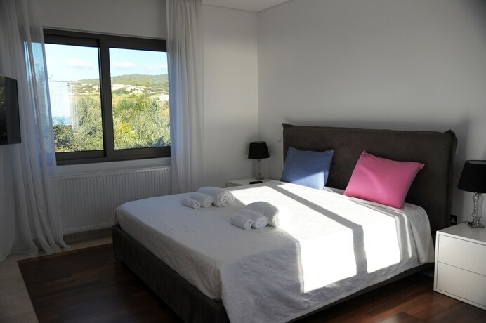 Imagen general del Hotel Luxury 6 Bedroom Villa With Privet Pool in Paphos. Foto 15