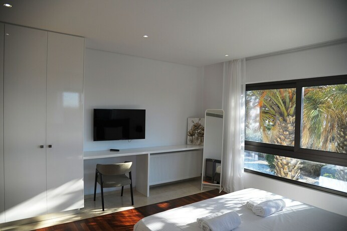 Imagen general del Hotel Luxury 6 Bedroom Villa With Privet Pool in Paphos. Foto 18