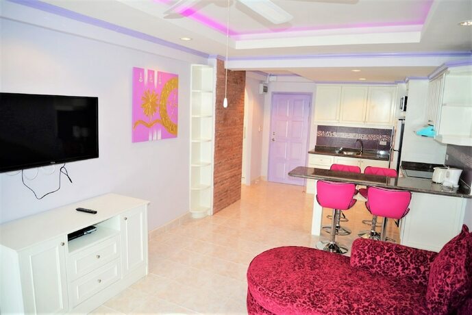 Imagen general del Hotel Luxury Apartment Jomtien Beach Condominium S1 Pattaya 3rd Floor. Foto 15