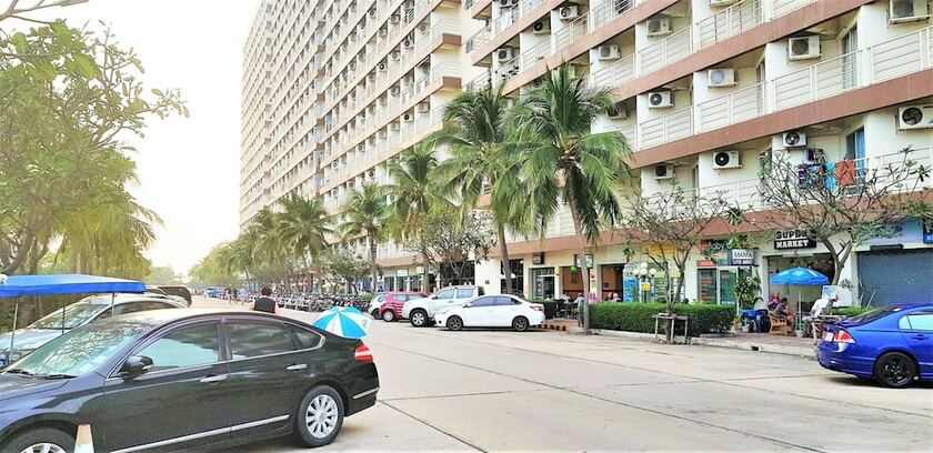 Imagen general del Hotel Luxury Apartment Jomtien Beach Condominium S1 Pattaya 3rd Floor. Foto 16
