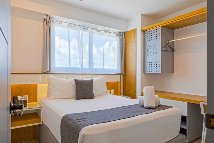 Imagen de la habitación del Hotel Luxury Apartments Pool and Jacuzzi. Foto 11
