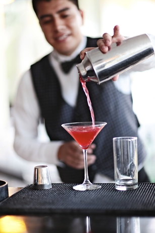 Imagen del bar/restaurante del Hotel Luxury Bahia Principe Akumal. Foto 6