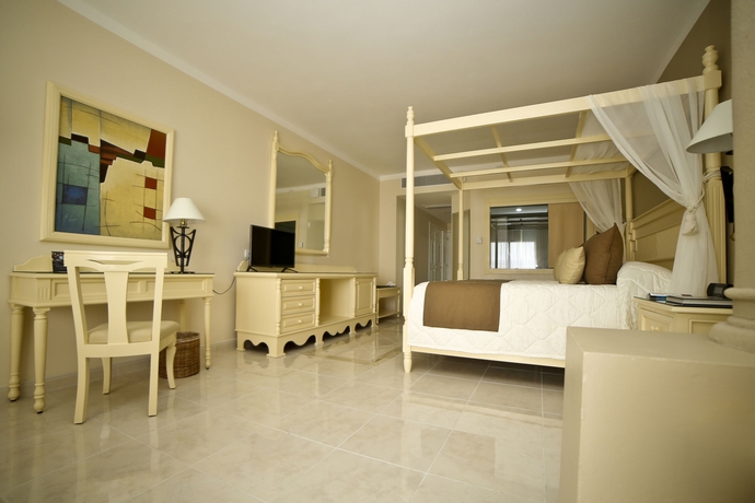 Imagen de la habitación del Hotel Luxury Bahia Principe Akumal. Foto 8