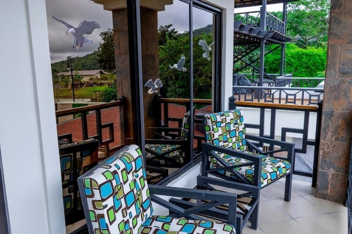 Imagen de la habitación del Hotel Luxury Canyon Suites. Foto 12