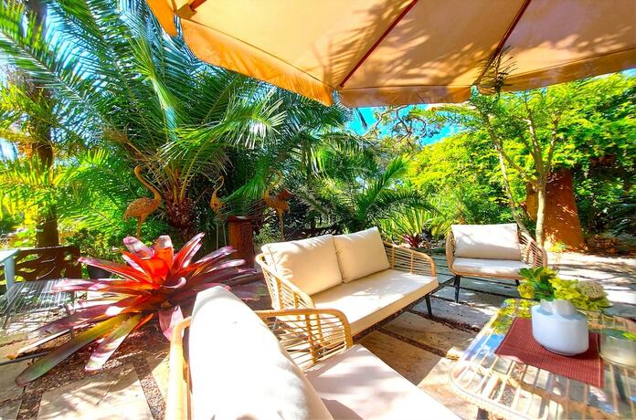 Imagen de la habitación del Hotel Luxury Escape. Foto 16