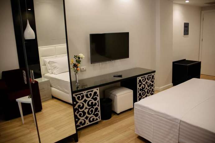 Imagen de la habitación del Hotel Luxury. Foto 2