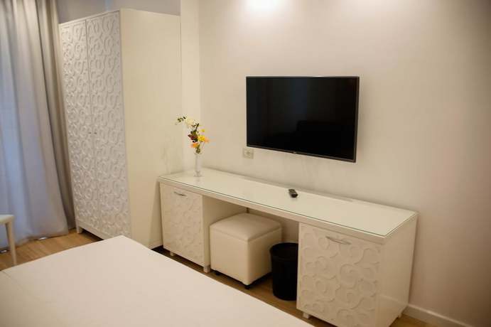 Imagen de la habitación del Hotel Luxury. Foto 8