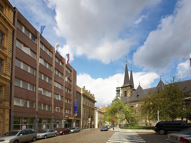 Imagen general del Hotel Luxury Family Hotel Bílá Labut. Foto 4