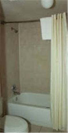 Imagen de la habitación del Hotel Luxury Inn And Suites Copperas Cove. Foto 6