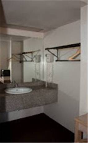 Imagen de la habitación del Hotel Luxury Inn And Suites Copperas Cove. Foto 7