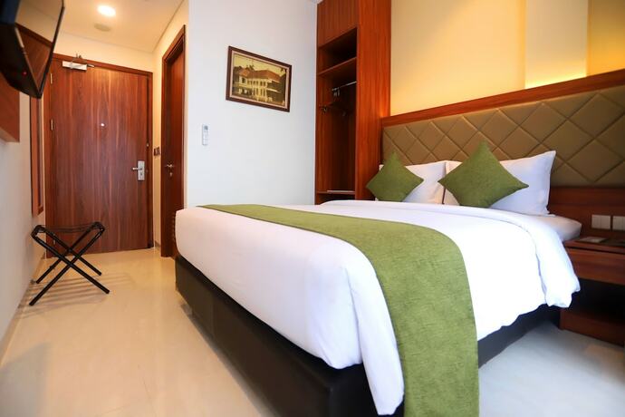 Imagen de la habitación del Hotel Luxury Inn Arion Rawamangun. Foto 15