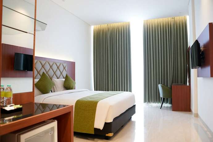 Imagen de la habitación del Hotel Luxury Inn Arion Rawamangun. Foto 17