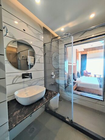 Imagen de la habitación del Hotel Luxury Inn Mussoorie by Stotrak. Foto 8