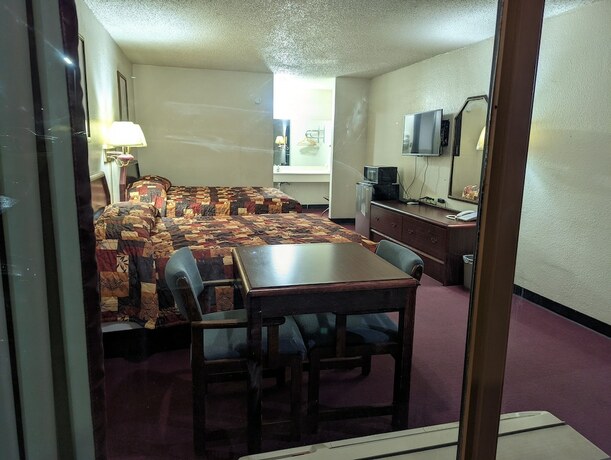 Imagen general del Hotel Luxury Inn, Mustang. Foto 5