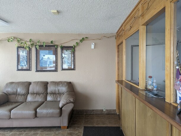 Imagen general del Hotel Luxury Inn, Mustang. Foto 7
