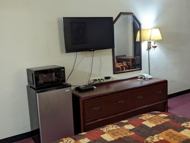 Imagen general del Hotel Luxury Inn, Mustang. Foto 11