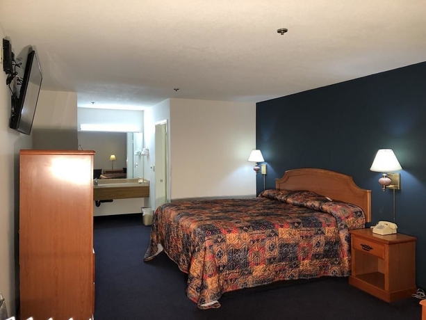 Imagen de la habitación del Hotel Luxury Inn, Norwalk. Foto 5