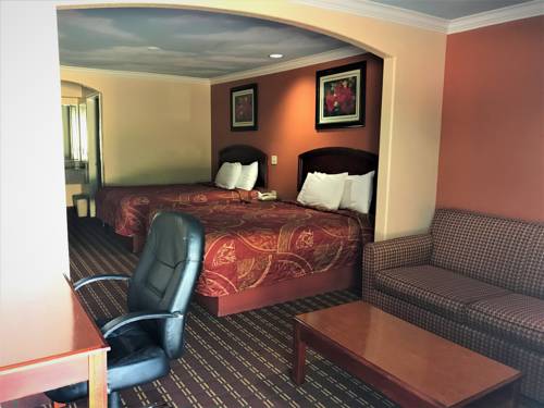 Imagen de la habitación del Hotel Luxury Inn and Suites Liberty. Foto 6