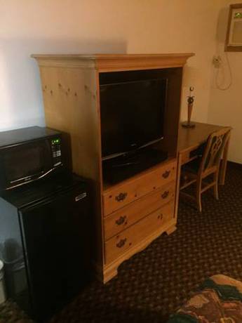 Imagen de la habitación del Hotel Luxury Inn and Suites, Lincoln. Foto 10