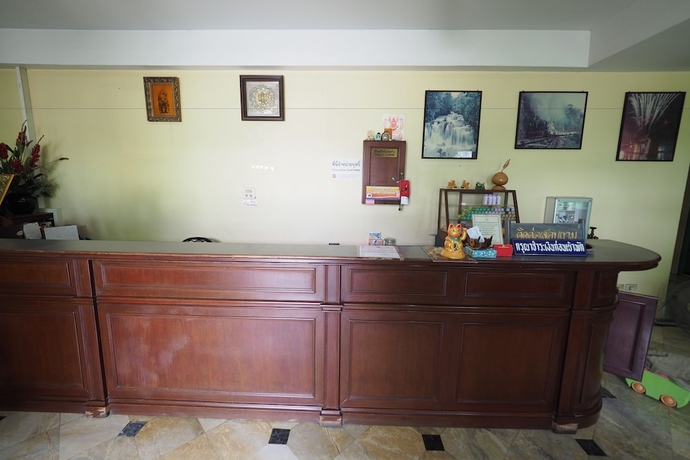 Imagen de los interiores del Hotel Luxury, Kanchanaburi. Foto 11