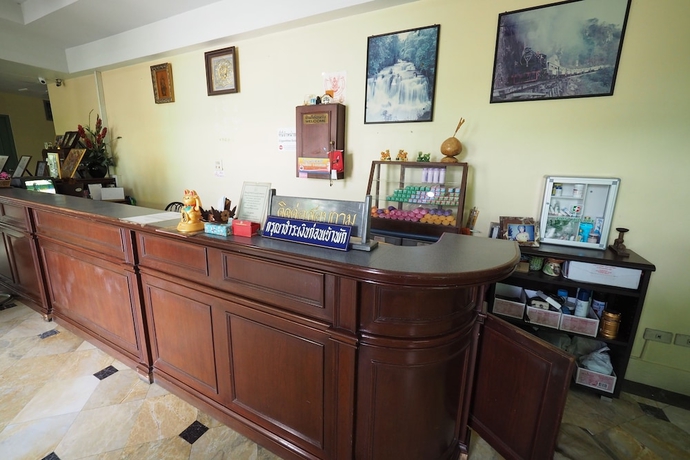 Imagen de los interiores del Hotel Luxury, Kanchanaburi. Foto 12