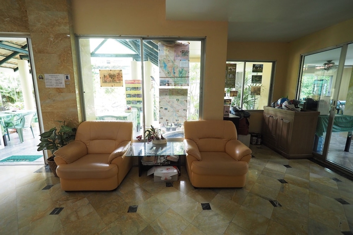 Imagen de los interiores del Hotel Luxury, Kanchanaburi. Foto 15