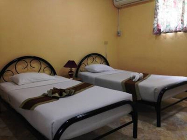 Imagen de la habitación del Hotel Luxury, Kanchanaburi. Foto 5