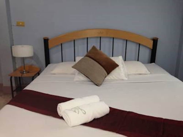Imagen de la habitación del Hotel Luxury, Kanchanaburi. Foto 6