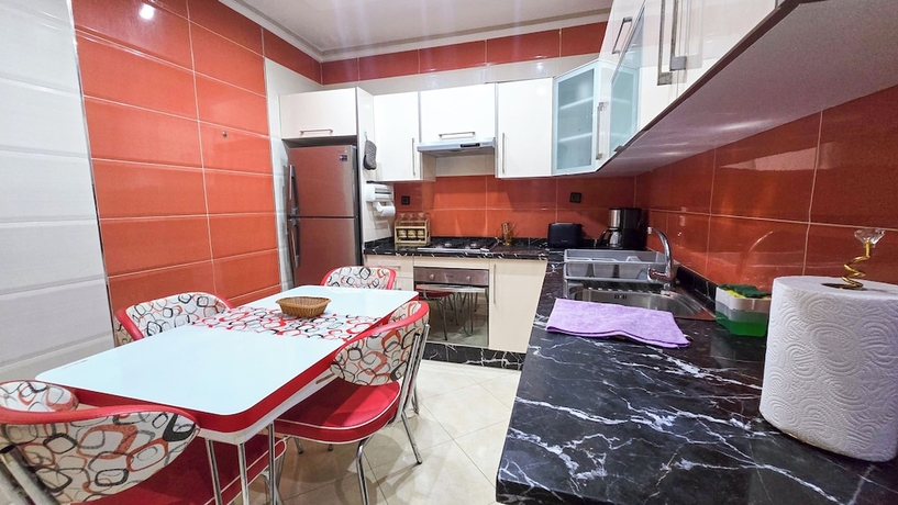 Imagen de la habitación del Hotel Luxury Lovelystay in Larache. Foto 10