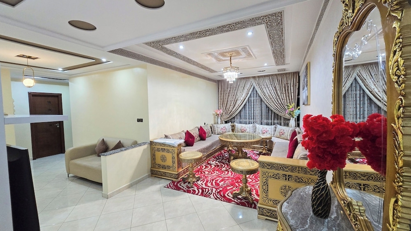 Imagen de la habitación del Hotel Luxury Lovelystay in Larache. Foto 15