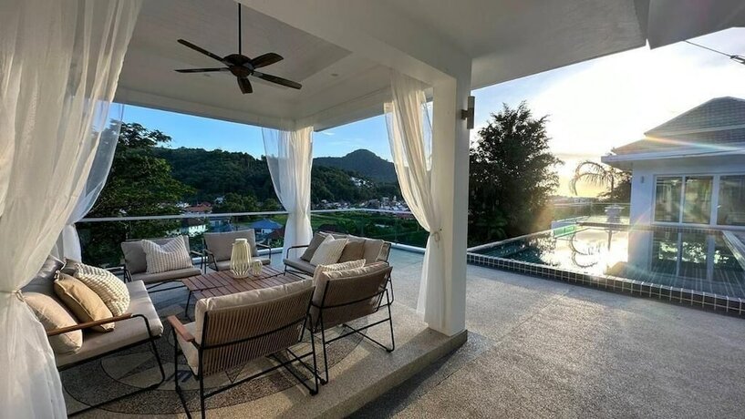 Imagen general del Hotel Luxury Matahari Seaview. Foto 7