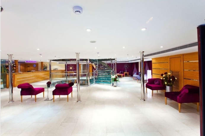 Imagen de los interiores del Hotel Luxury Nile Cruise Alhambra - Every Saturday Luxur to Aswan 4 Nights 5 Days. Foto 11