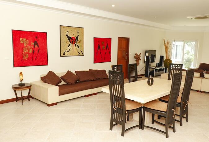 Imagen general del Hotel Luxury Private Villa With Pool Jomtien Beach. Foto 11