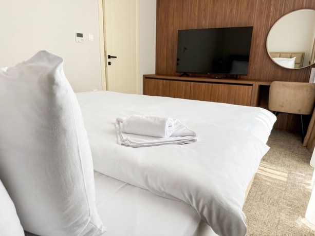 Imagen de la habitación del Hotel Luxury Riva - Budva. Foto 6