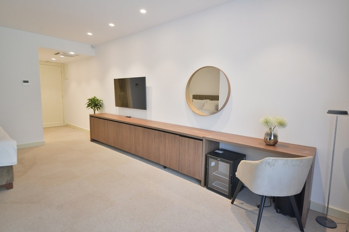 Imagen de la habitación del Hotel Luxury Riva - Budva. Foto 15