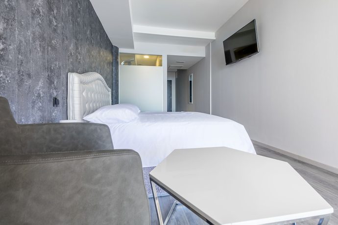 Imagen de la habitación del Hotel Luxury Rooms Seven. Foto 12