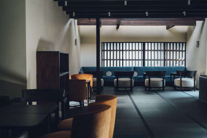 Imagen del bar/restaurante del Hotel Luxury Sowaka. Foto 3